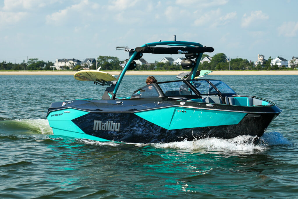 Wakesurfing in Miami